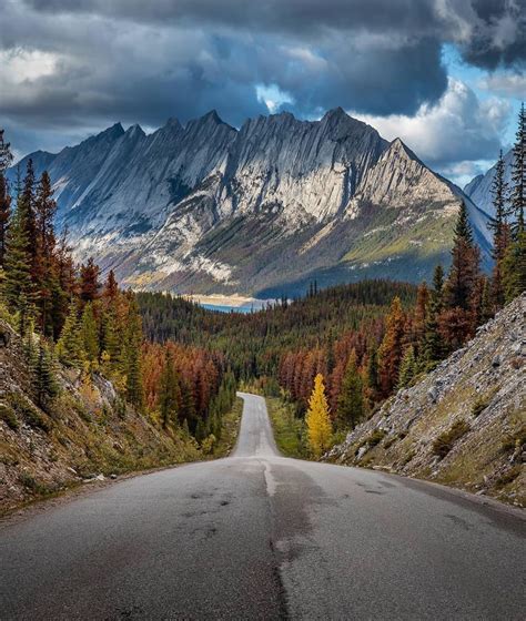 Autumn Road Trips To Jasper National Park ⛰ Photo By Danschyk Share