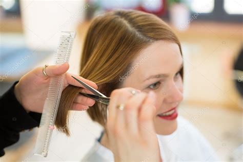 Closeup Of Hairdresser Cutting Hair — Stock Photo
