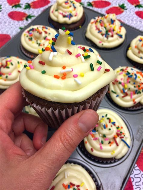 Vanilla Cupcake Recipe That Makes 12 Easy Recipes Today