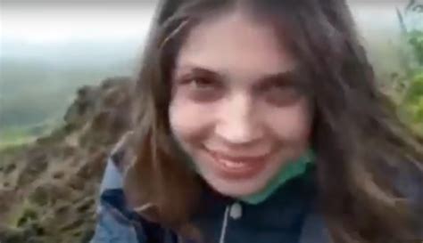 Berdurasi 33 Menit Video Syur Model Rusia Miha Nika Di Gunung Batur