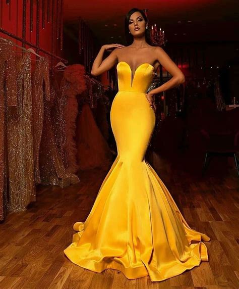 What To Wear With A Yellow Dress To A Wedding
