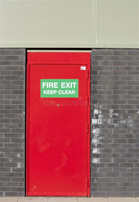 Red Door Fire Exit Stock Photo Image Of Emergency Exit 184652786