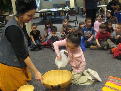 musical-water-play-a-myo-water-drum-tiny-tapping-toes