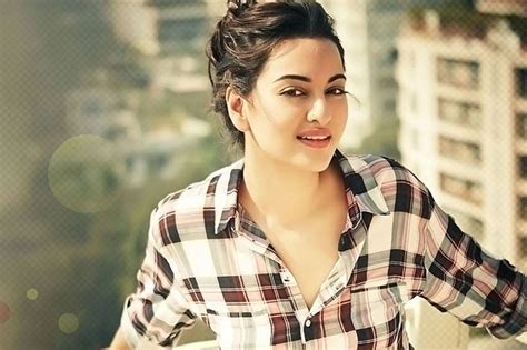 Sonakshi Sinha Reveals The Secret To Losing Weight And Its Easy