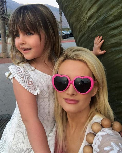 Holly Madison And Her Daughter Holly Madison Heart Sunglass Madison