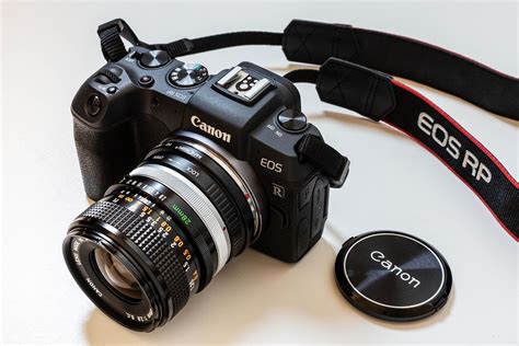 56 results for canon 600d lens. Lens Adapter for Canon FD Lenses to Canon EOS-R Mount Cameras
