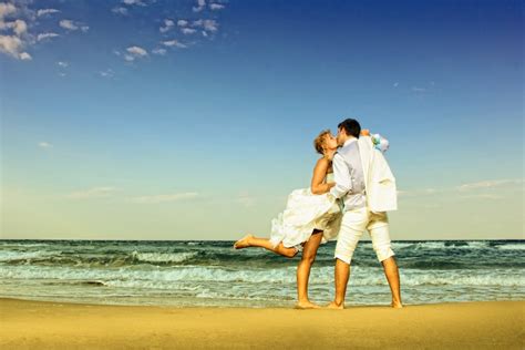 Romantic Travel For A Romantic Fiji Honeymoon Fiji Beaches