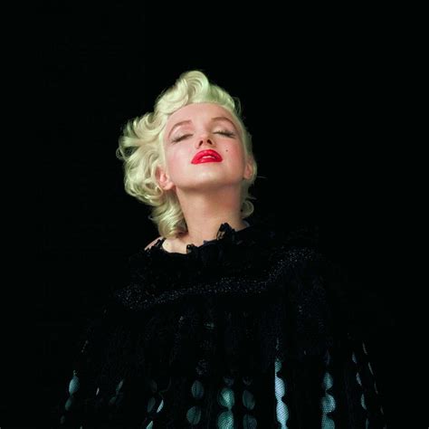 Rare Photos Of Marilyn Monroe Showcase Her Spirit Beauty