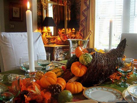 Thanksgiving is strictly an american holiday, though its roots go back to ancient harvest festivals celebrated around the world. There Are Angels in Los Angeles | Thanksgiving home ...