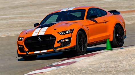 Review 2020 Mustang Gt500 Is The Baddest Best Pony Car Ever