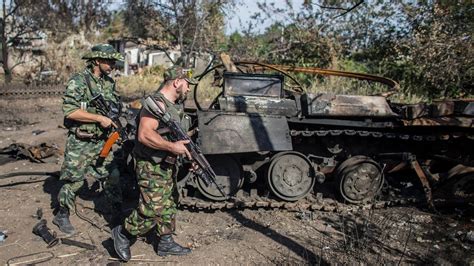 Ukraine Milit R Und Separatisten Tauschen Gefangene Aus Der Spiegel