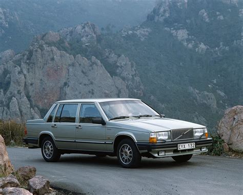 Volvo personvagnar), stylized as volvo, is a swedish automobile marque. Volvo 760 turns 30 - The car that saved Volvo Car ...