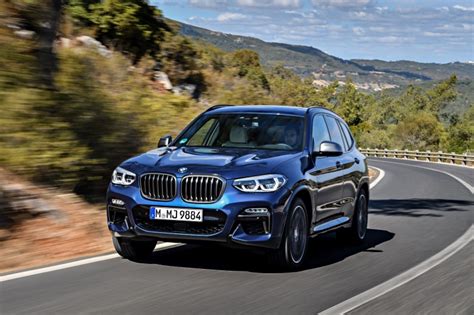 Picture Image Of A Driving 2020 Bmw X3 M40i In Phytonic Blue Metallic