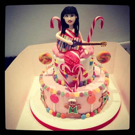 My Katy Perry Birthday Cake Katy Perry Birthday Cake Amazing Cakes