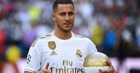 Hazard definition, an unavoidable danger or risk, even though often foreseeable: Eden Hazard au Real Madrid, le vestiaire devient un peu ...
