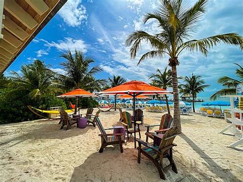 Hideaway Beach Adults Only Beach At Cococay Royal Caribbean Blog