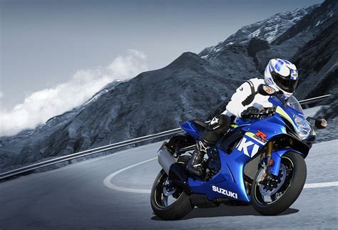 Guess who's back, back again. Get Your Suzuki GSX-R in MotoGP Livery - autoevolution