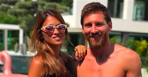 Lionel messi has a girlfriend, not a wife. Lionel Messi's wife jets in to support husband at World ...