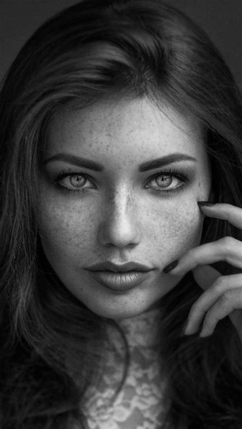 Pin By Aries Ram On B W Woman Face Face Photography Beautiful Eyes