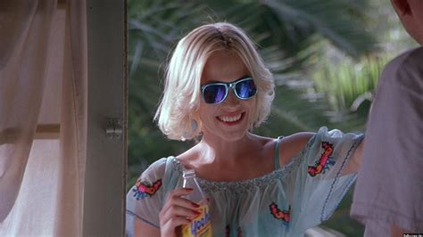 True romance is a 1993 american romantic crime film written by quentin tarantino and directed by tony scott. True Romance