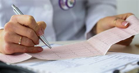 Le point avec le professeur luc christiaens, chef de service de cardiologie au chu de poitiers. Ejection Fraction: Normal Range, Low, and Treatment