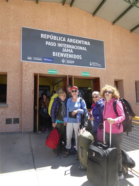 Atteindre le poste frontière avant 8h. Blog de voyage au Chili - Du Chili à l'Argentine