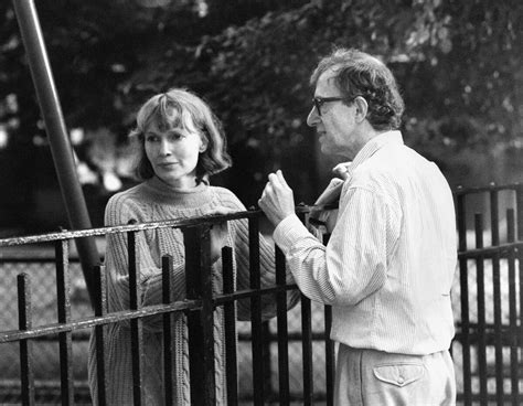 Photo Mia Farrow Et Woody Allen à New York Le 17 Mars 2005 Purepeople