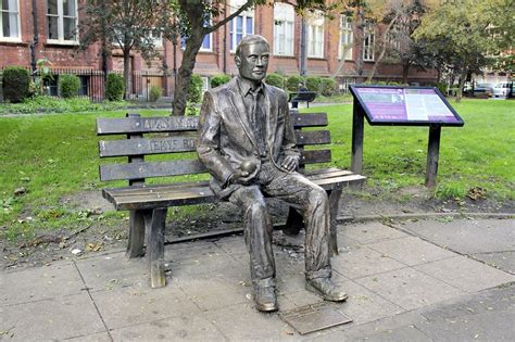 Alan turing statue at bletchley park. Statue of Alan Turing - Stock Image - C021/4156 - Science ...
