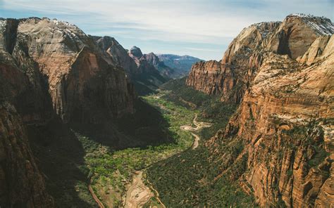 Welcome to the official facebook there are animals all over zion national park that help with pollinating our plants and flowers, but you might not always see them at work… Insider's Guide to Zion National Park | Huckberry