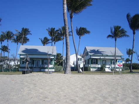 Awesome Coastal Military Cottages In Florida