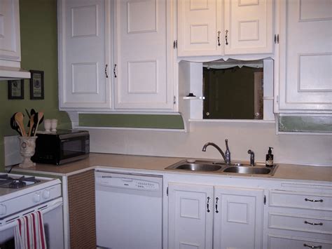 3/4 thick solid maple wood; Which Kitchen Cabinet Trim Ideas Do You Choose?