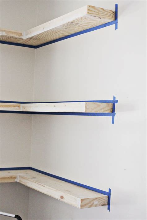 The Wide Ranges of Ideas of the Floating Corner Shelves Use for the