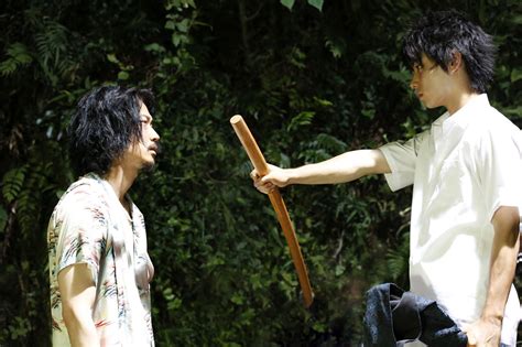 Photo:kazutaka nakamura / men's joker. 綾野剛の筋肉と村上虹郎のキラキラ感に圧倒される至高の剣道 ...