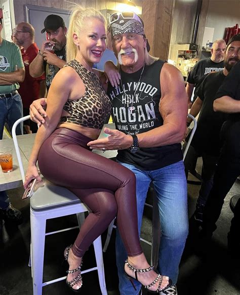 Hulk Hogan Announces Hes Engaged To Yoga Instructor At Her Best Friend