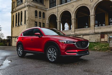 The latter announcement is the biggest news as we've previously lamented the mazda's limited powertrain choices. 2019 Mazda Cx 5 Signature Youtube - Nuring