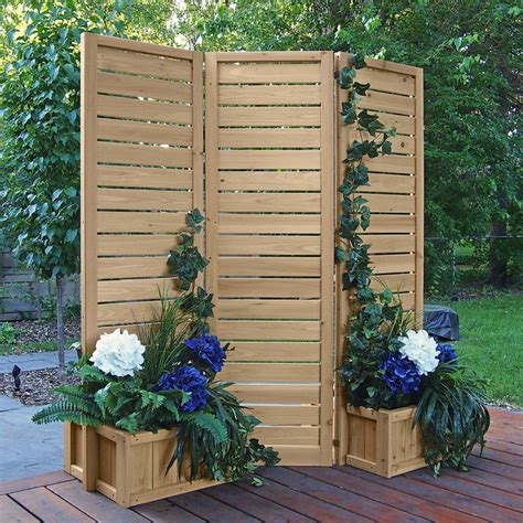 20 Outdoor Privacy Screen With Planter Box