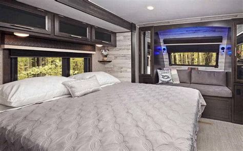 10 Amazing Travel Trailers With King Size Beds Rving Know How King