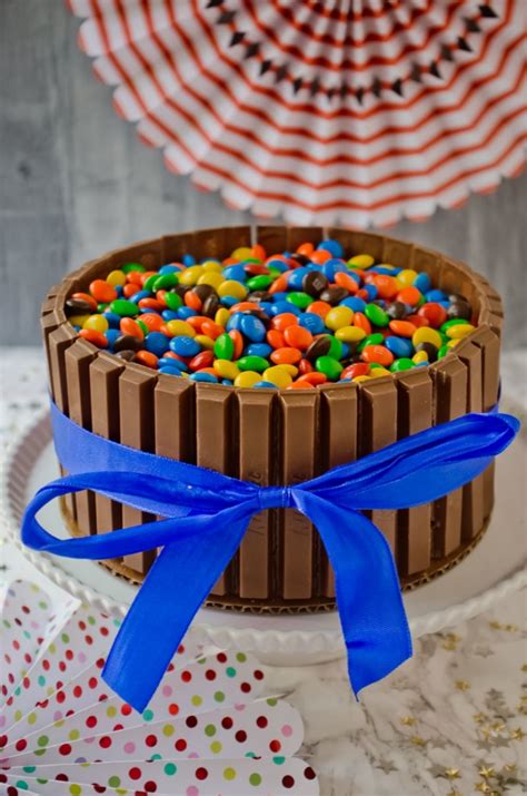 Kit kat duos dark chocolate mint standard bar, 1.5 oz. Kit Kat Cake - A Grande Life