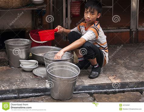 Boy Doing The Dishes On The Sidewalk Editorial Photo Image Of Cheap