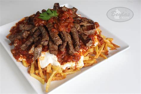 Kebap sevenlere nefis etli bodrum çökertme kebabı tarifini anlatacağım. Bodrum Kebabi (Cökertme Kebabi) | Yemek tarifleri, Yemek, Gıda