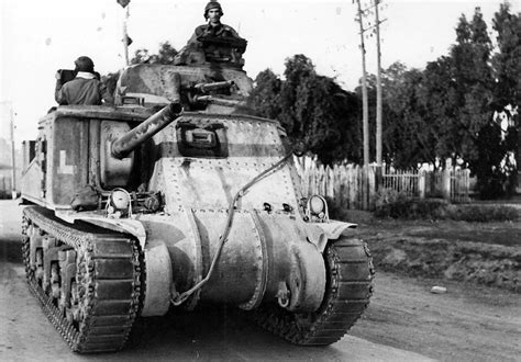 Bmashina American Medium Tank M3 Lee From Part Of The 1st Armored