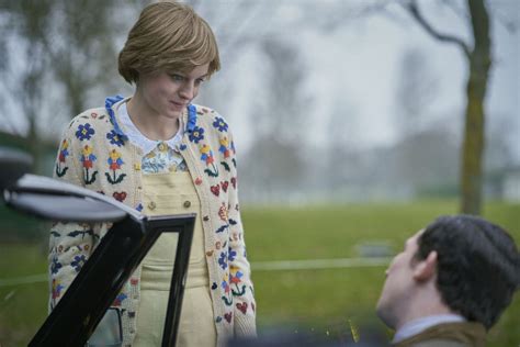 emma corrin on playing princess diana and the crown season 4 final scene