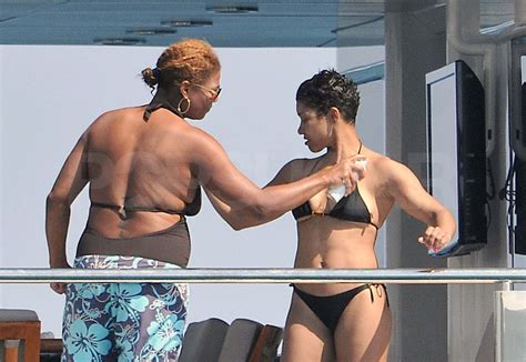 Pictures Of Alicia Keys Pregnant In Bikini On Yacht Honeymoon With