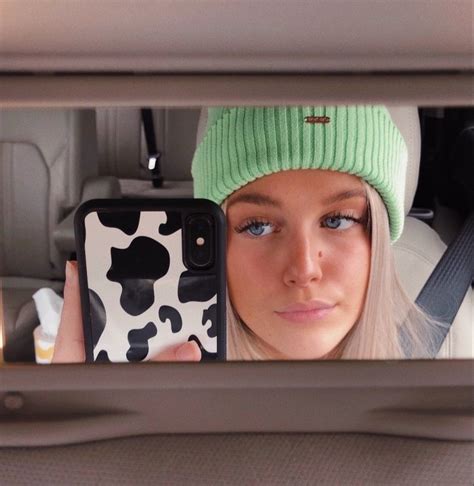 Britneyeckman Vsco Snapchat Selfies Pretty Blonde Girls Hair Flip