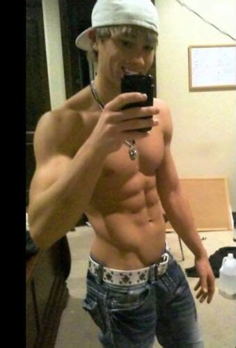 Shirtless Male Beefcake Pumped Muscular Frat Jock Abs Hot Dude Photo
