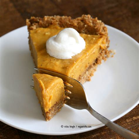 Custard pies = pumpkin pies. No Bake Vegan Pumpkin Pie with Gluten-free Crust - Vegan Richa