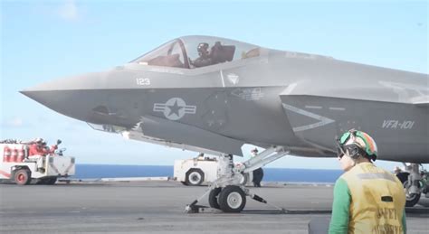 Amazing Footage Of The F 35c Fighter Jet During Aircraft Carrier