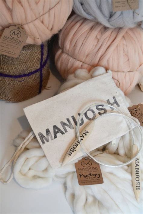 Manuosh Giant Circular Glam Knitting Needles Size 50 25mm Or 36