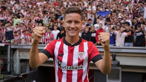 Fecha Fijada En El Real Zaragoza Para Lanzarse Por Ander Herrera