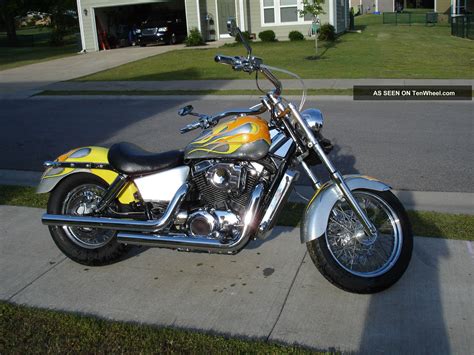 Information and specifications for honda motorbikes and sportbikes. 1995 Honda Shadow Ace Vt1100